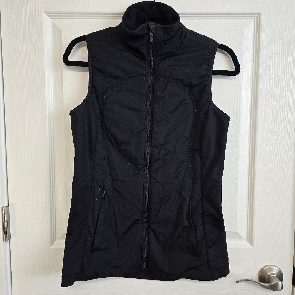Black Lululemon vest size 6